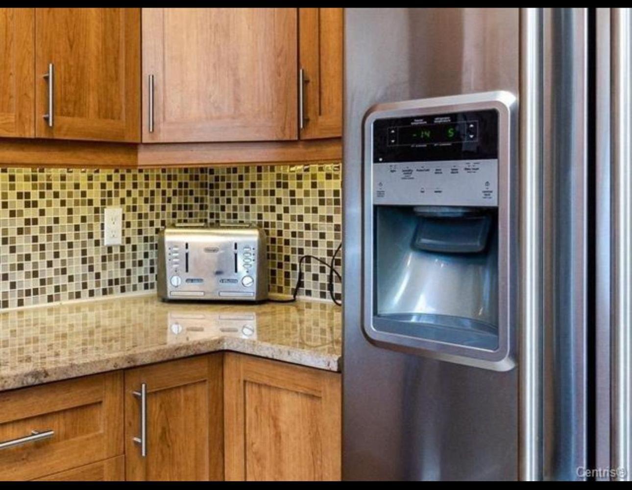 Spacious 4-bdr Retreat In Charming Ste-rose, Laval